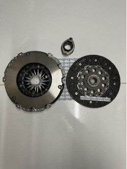 MAZDA 5 DEBRİYAJ SETİ DİZEL 2002 -  2007 / FE62-16-510